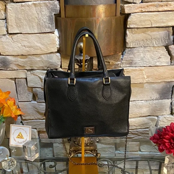 Dooney & Bourke Black Leather Tote with Gold Accents EUC - Picture 1 of 9